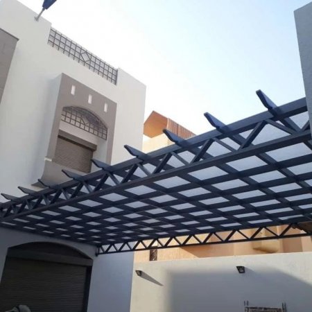 مظلات جده