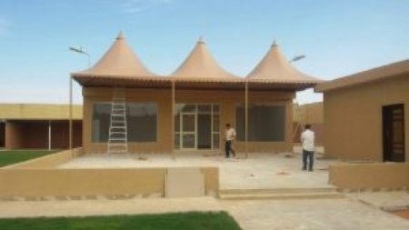 مظلات بلاستيك بي في سي Pvcهرميه في جدة 