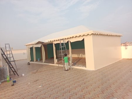 بيوت شعر متنقلة وحديثه في جدة والواحة 