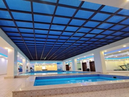 سواتر و مظلات في جدة لتغطية المسابح و الفلل و الحواجز الارضية و الاخشاب البلاستيكية